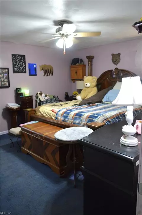 Bedroom - 4446 Desert Rd, Suffolk, VA 23434 photo 2 of 3