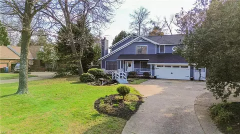 4777 Hermitage Rd, Virginia Beach, VA 23455