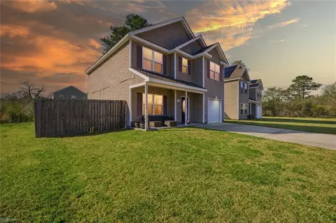 23 Diamond Ave, Chesapeake, VA 23323