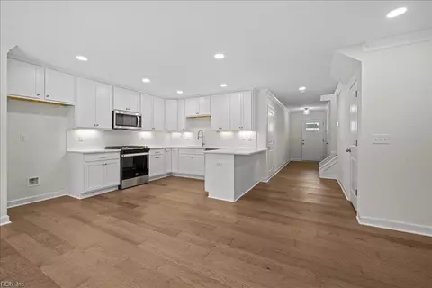 303 Living Water Way, Virginia Beach, VA 23452