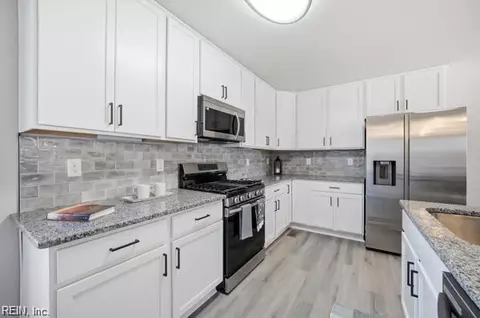 5006 Lacy Ct, Suffolk, VA 23434