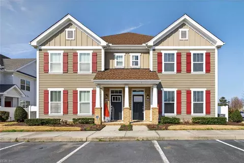 500 Hermit Thrush Way, Chesapeake, VA 23323