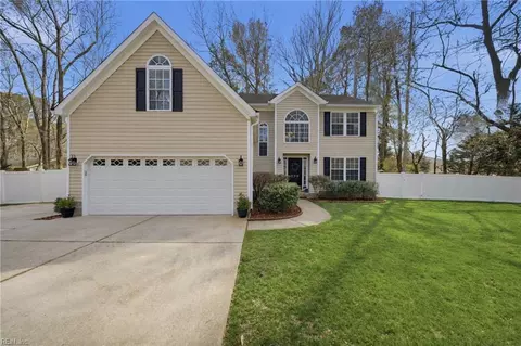 270 Carawan Ln, Chesapeake, VA 23322