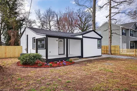 403 Draper Dr, Norfolk, VA 23505