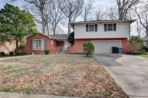 217 Hankins Dr, Hampton, VA 23669