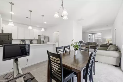 5112 Cora Anne Ln, Virginia Beach, VA 23455