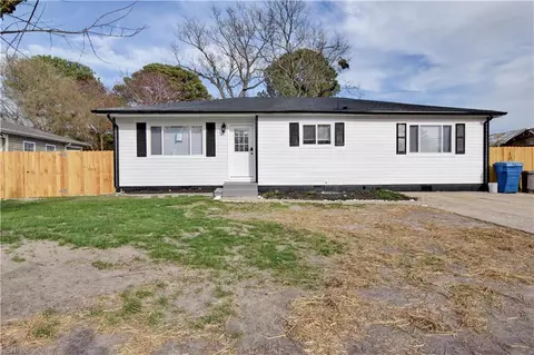 824 Aragona Blvd, Virginia Beach, VA 23455