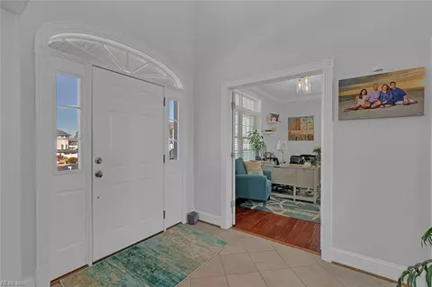 Entry Way - 27 Rileys Way, Hampton, VA 23664 photo 3 of 5