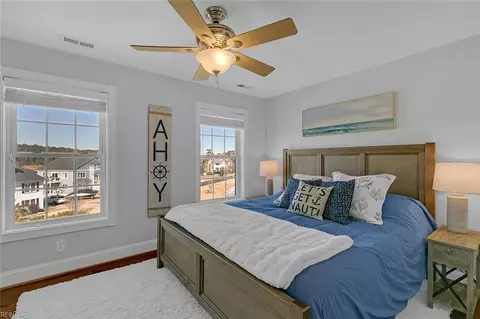 Bedroom - 27 Rileys Way, Hampton, VA 23664 photo 3 of 6