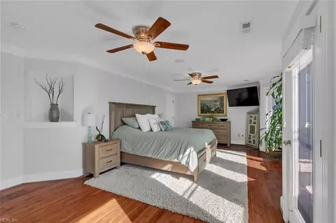 Bedroom - 27 Rileys Way, Hampton, VA 23664 photo 5 of 6