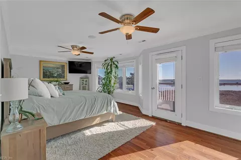 Bedroom - 27 Rileys Way, Hampton, VA 23664 photo 2 of 6