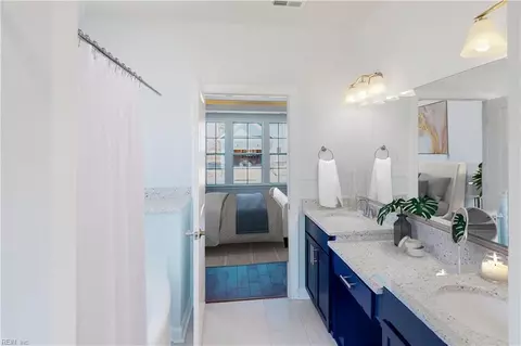 Entry Way - 5008 Cape May Loop, Chesapeake, VA 23321 photo 1 of 4
