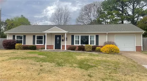 4504 Constitution Ct, Virginia Beach, VA 23462