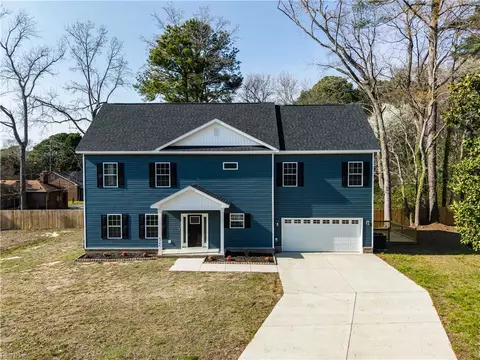 4780 Seal Dr, Virginia Beach, VA 23450