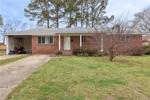 5708 Gretna Rd, Virginia Beach, VA 23455