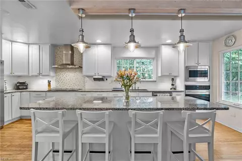 1781 Barkading Ln, Virginia Beach, VA 23464