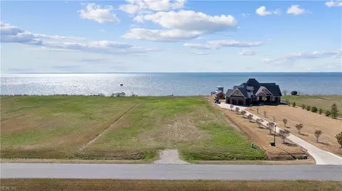 136 Bald Eagle Pointe Dr, Perquimans County, NC 27944