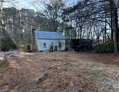 3016 New Bridge Rd, Virginia Beach, VA 23456