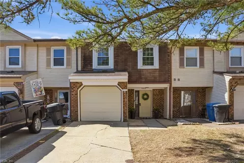 3069 Glastonbury Dr, Virginia Beach, VA 23453