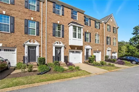315 W Constance Rd #320, Suffolk, VA 23434