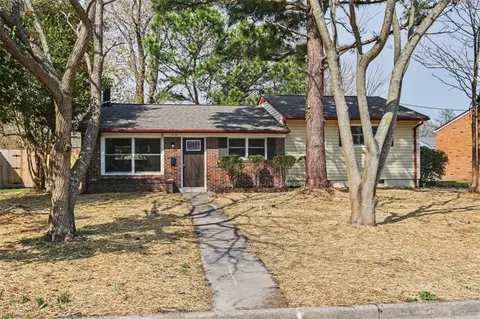 723 Spruce Rd, Newport News, VA 23601