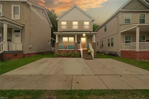 1914 County St, Portsmouth, VA 23704