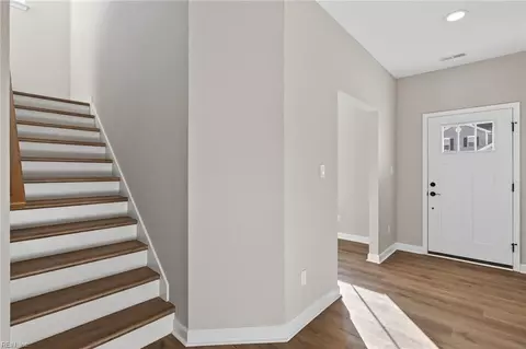 4406 Abercorn Dr, Suffolk, VA 23435