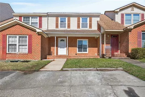 429 Wayman Ln, Virginia Beach, VA 23454