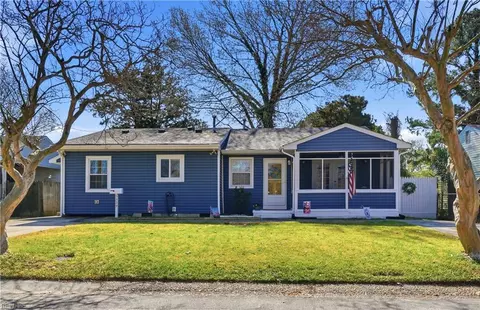 5329 Silvey Dr, Norfolk, VA 23502