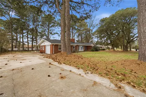 4618 River Shore Rd, Portsmouth, VA 23703