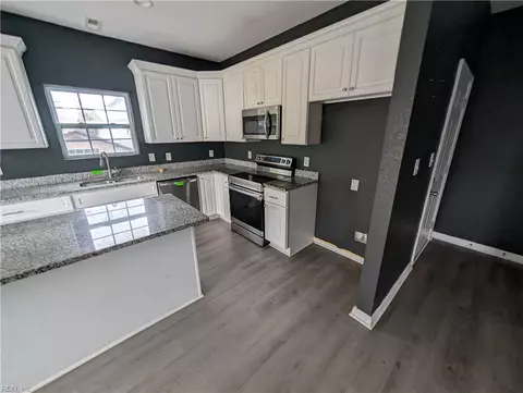 Other - 418 Wine St, Hampton, VA 23669 photo 2 of 6