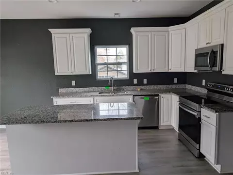 Other - 418 Wine St, Hampton, VA 23669 photo 1 of 6