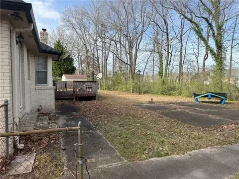 Exterior - 2217 Georgetown Blvd, Chesapeake, VA 23325 photo 5 of 7