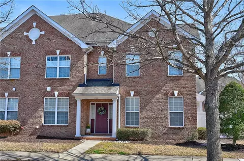 1115 Warrington Blvd, Chesapeake, VA 23320