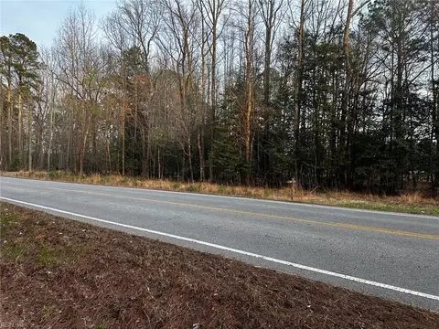 1 58ac General Thomas Hwy, Southampton County, VA 23874