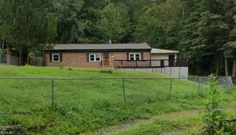7704 Roaring Run Rd, Alleghany, VA 24426