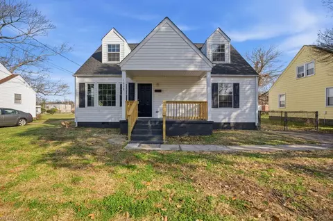 1008 Wolcott Ave, Norfolk, VA 23513