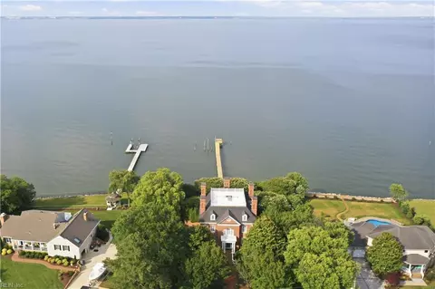 9200 Wigneil St, Suffolk, VA 23433