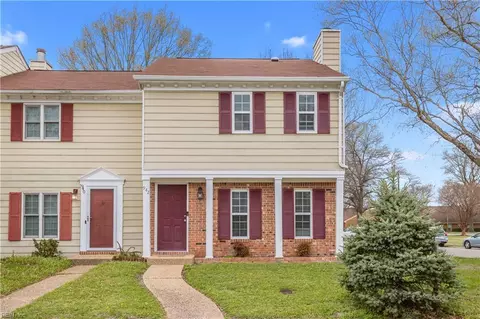 942 Brigantine Ct, Chesapeake, VA 23320