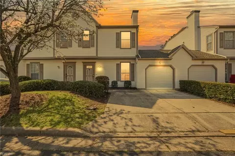 4513 Brinker Dr, Virginia Beach, VA 23462