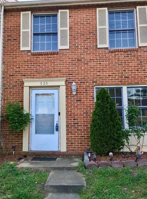 525 Chanticlar Ct, Newport News, VA 23608