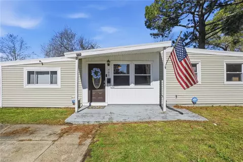 702 Bethel Rd, Chesapeake, VA 23325