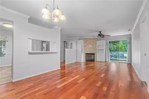 2121 Refuge Ct, Virginia Beach, VA 23454