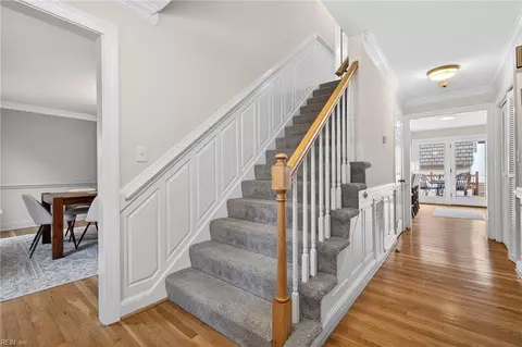 Entry Way - 7640 Argyle Ave, Norfolk, VA 23505 photo 2 of 4