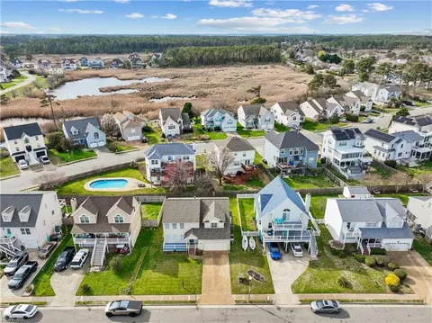 View/Area - 116 Grand View Dr, Hampton, VA 23664 photo 2 of 16