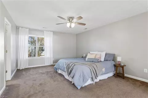 Bedroom - 116 Grand View Dr, Hampton, VA 23664 photo 6 of 8