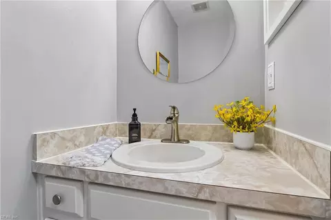 Bath - 116 Grand View Dr, Hampton, VA 23664 photo 1 of 4