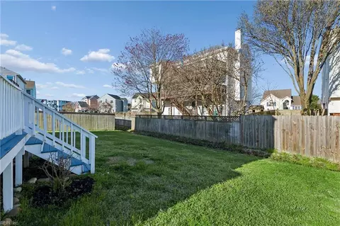 Exterior - 116 Grand View Dr, Hampton, VA 23664 photo 3 of 5