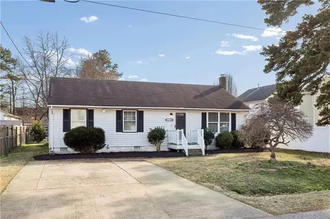 812 Winslow Dr, Newport News, VA 23608