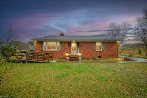 1301 Old Somerton Rd, Suffolk, VA 23434